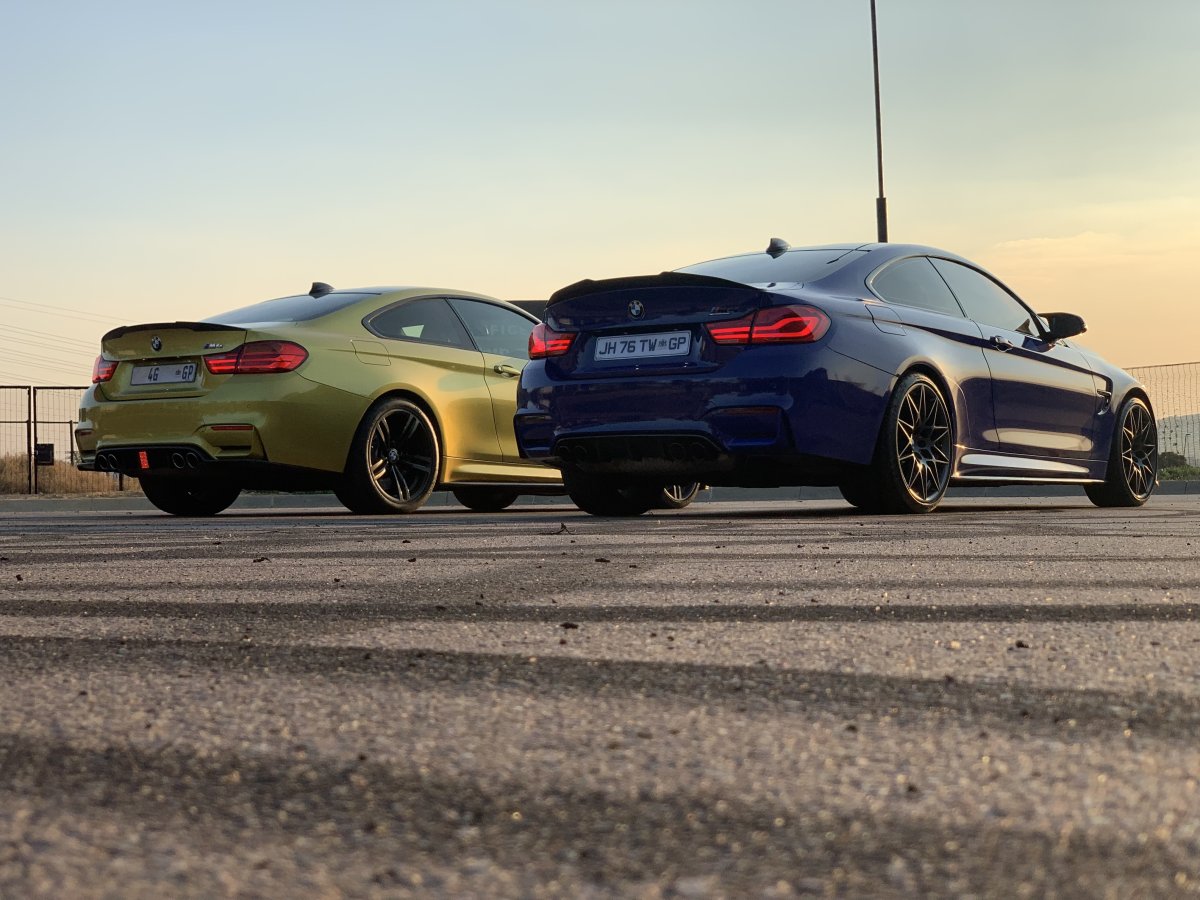 BMW M4 CARS