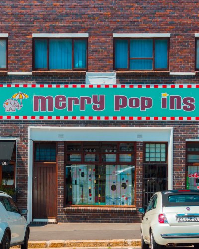Merry Pop Ins Store