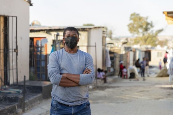 Black man wearing a mask