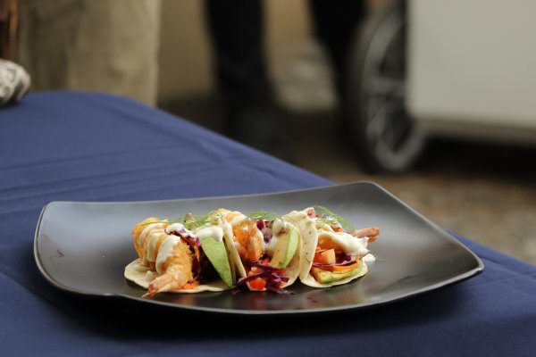 Seafood with salad food