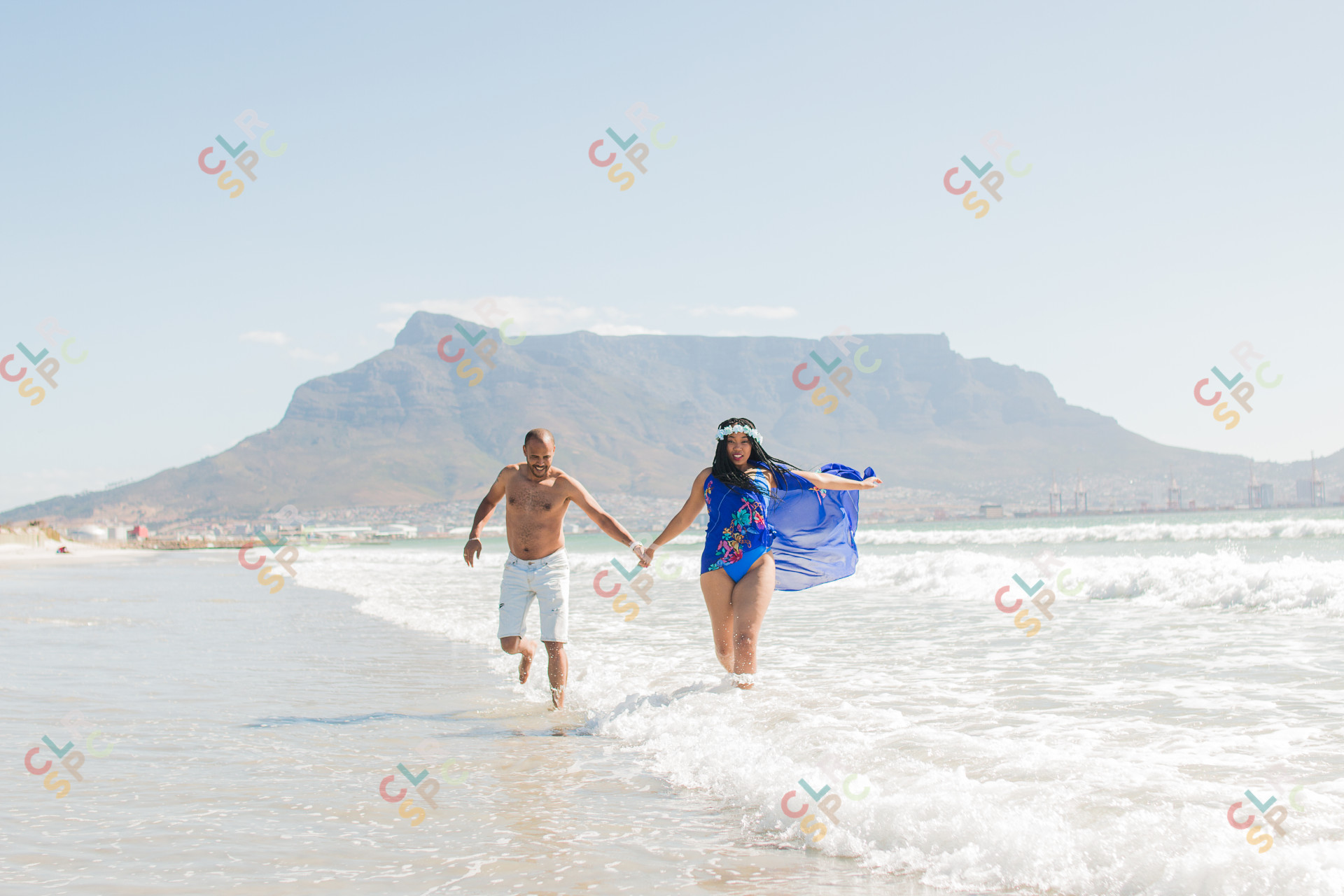 Two lovers at the beach in Cape Town