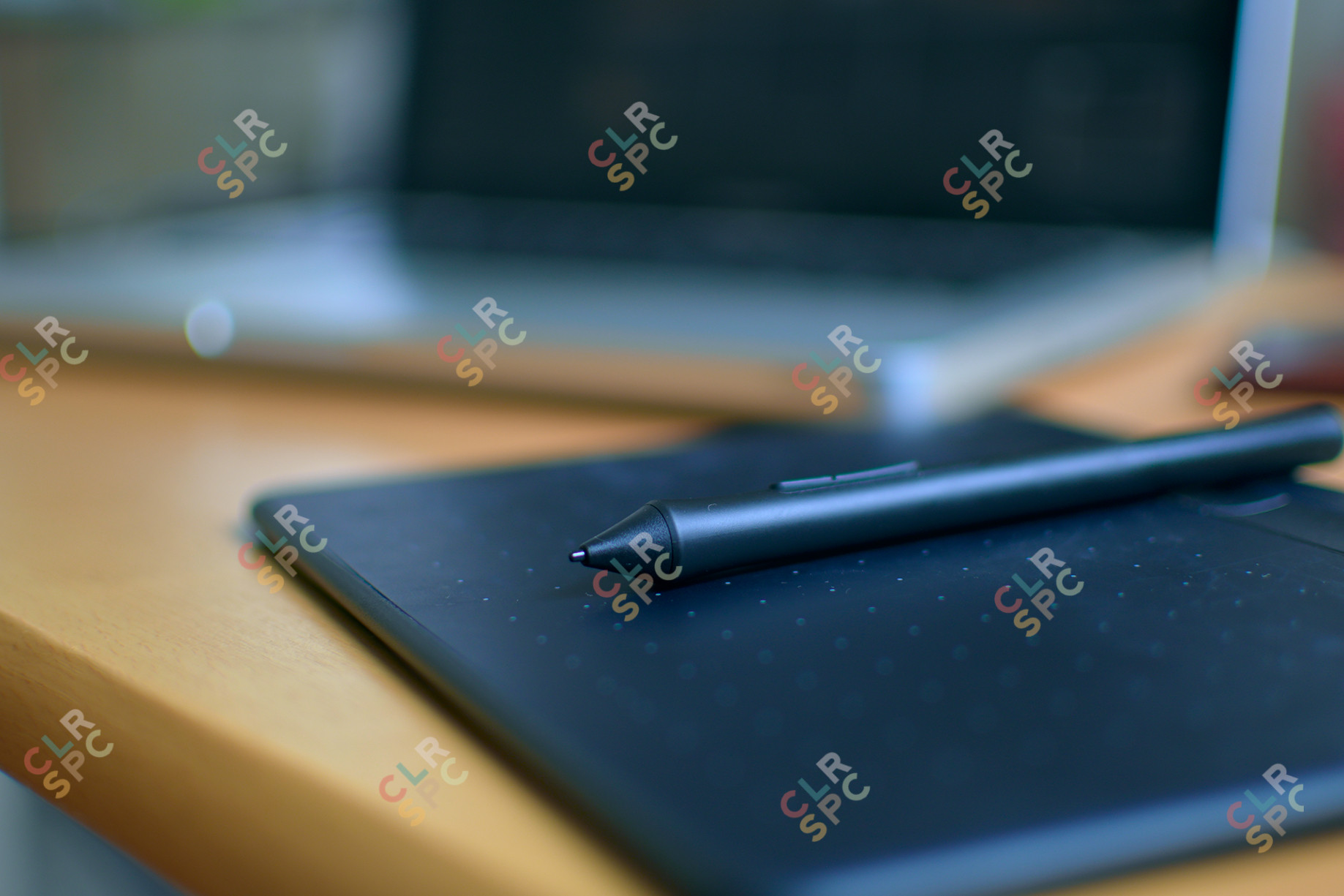 Retouching desk setup