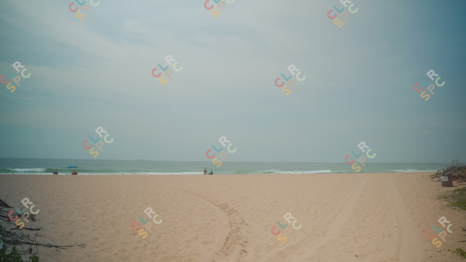 Umhlanga beach with perfect sand and cloudy sky