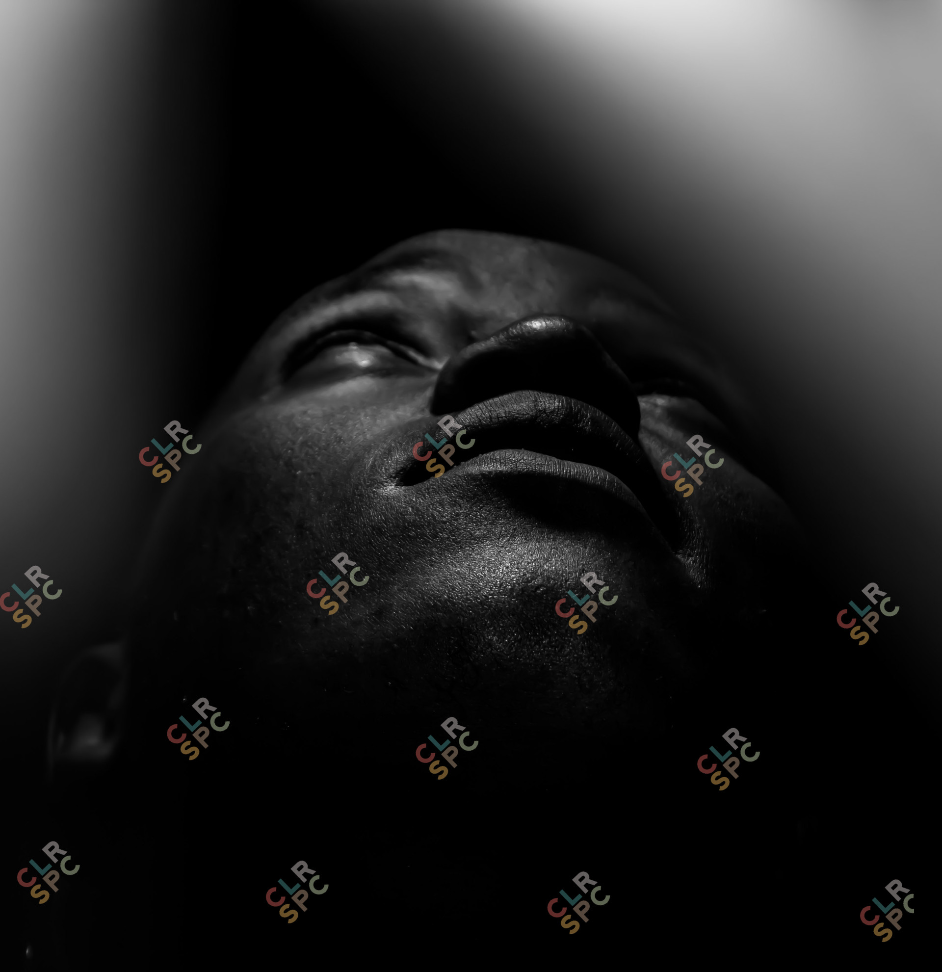 night photo portrait