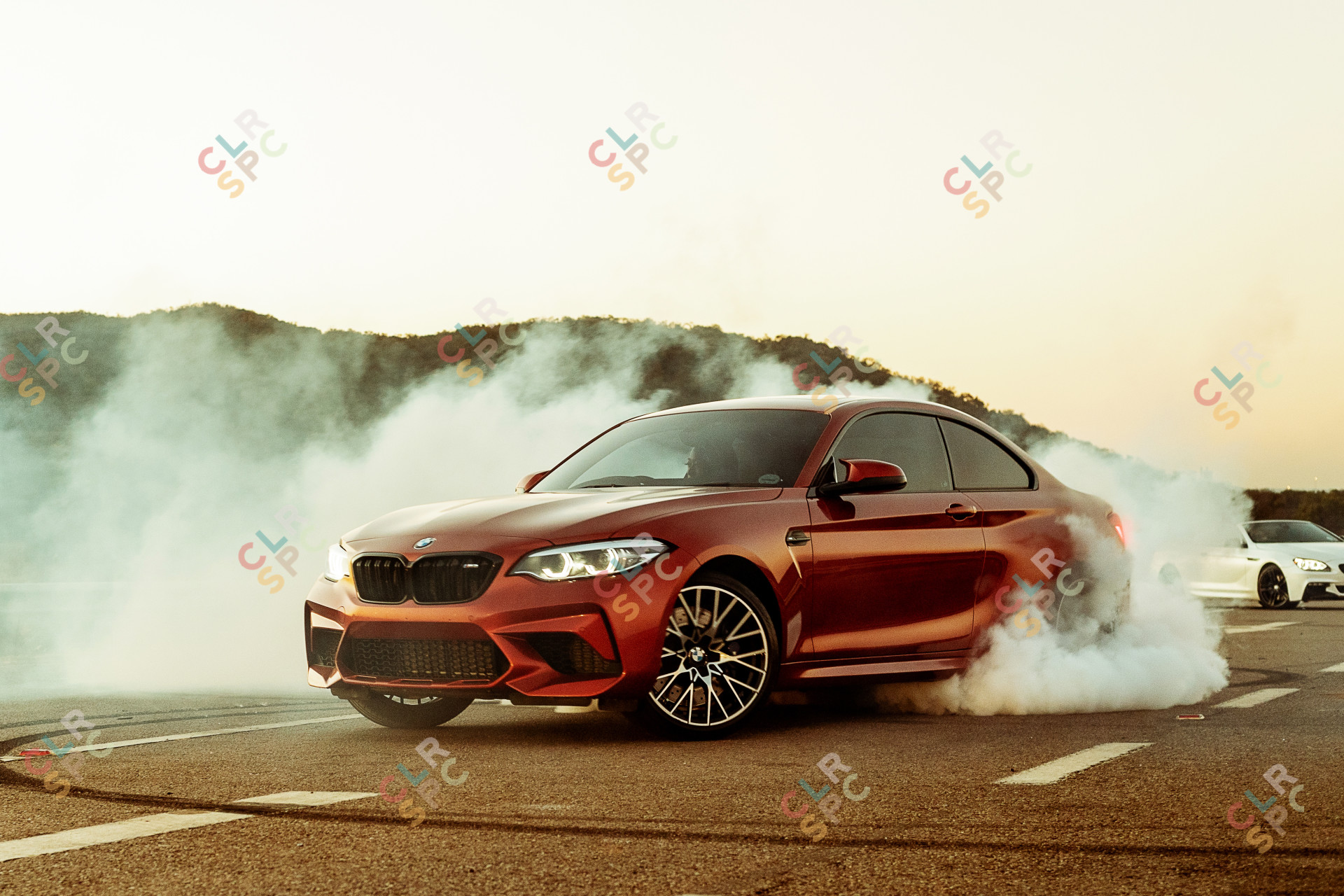 BMW M2 spinning